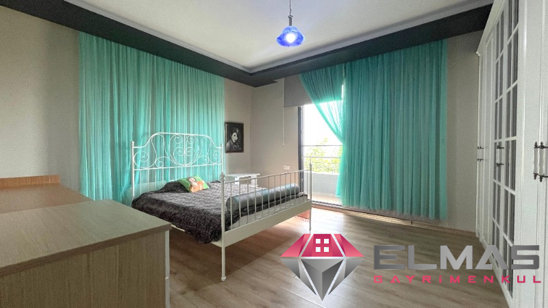 Elmas’tan Elvanlı’da 980 M2 Arazi İçinde Lüx Villa