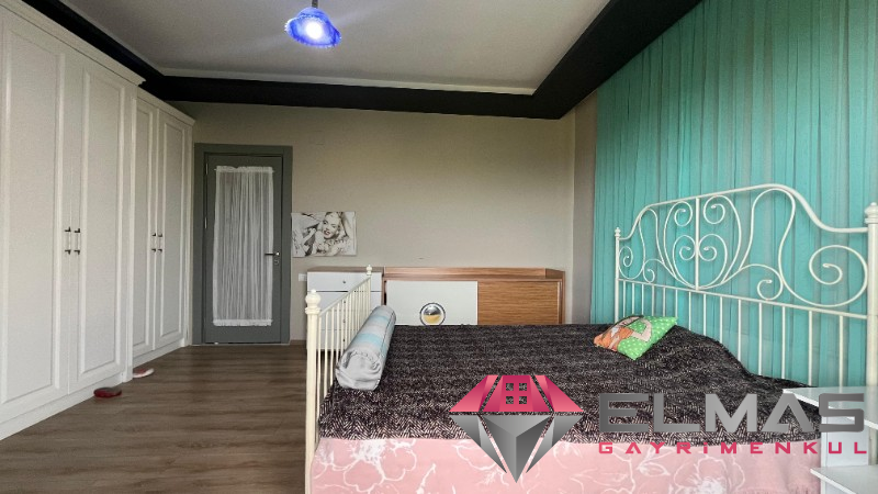 Elmas’tan Elvanlı’da 980 M2 Arazi İçinde Lüx Villa