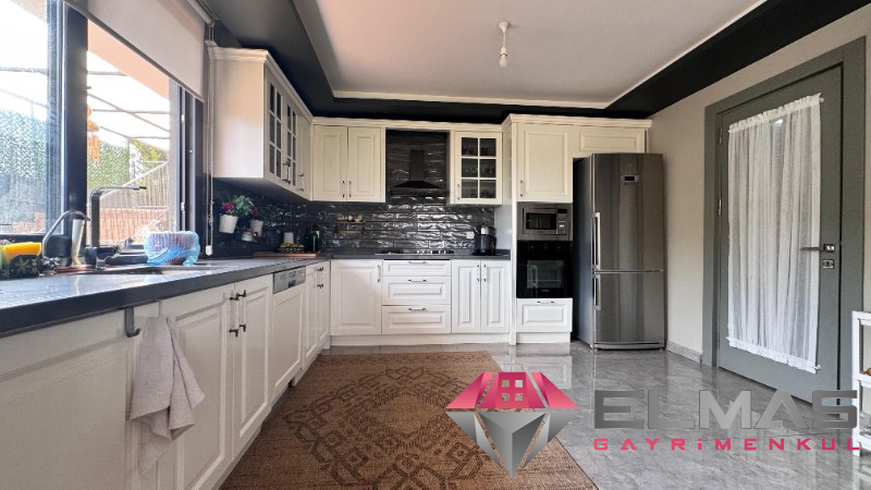 Elmas’tan Elvanlı’da 980 M2 Arazi İçinde Lüx Villa