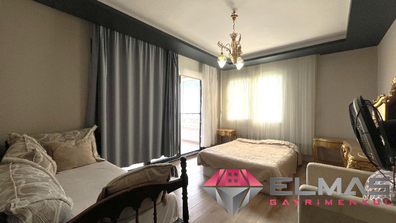 Elmas’tan Elvanlı’da 980 M2 Arazi İçinde Lüx Villa