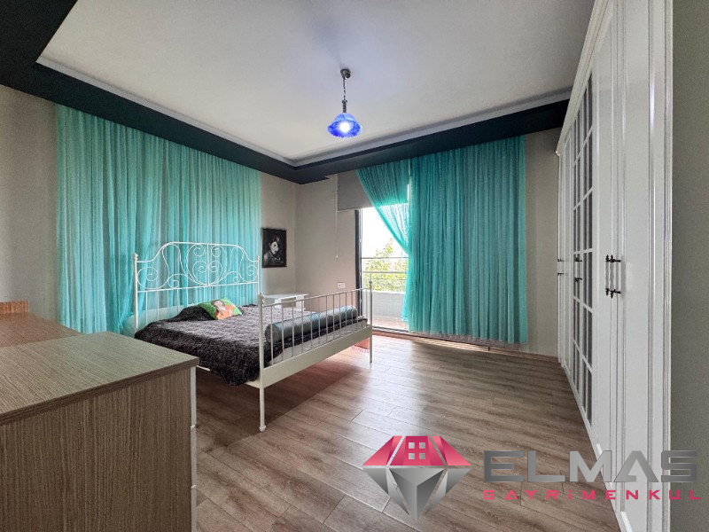 Elmas’tan Elvanlı’da 980 M2 Arazi İçinde Lüx Villa