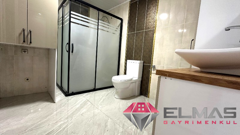 Elmas’tan Hürriyet'te Böyle Manzara Görmediniz! Dev Metraj 3+1