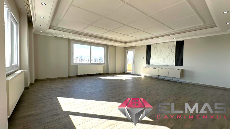 Elmas’tan Hürriyet'te Böyle Manzara Görmediniz! Dev Metraj 3+1