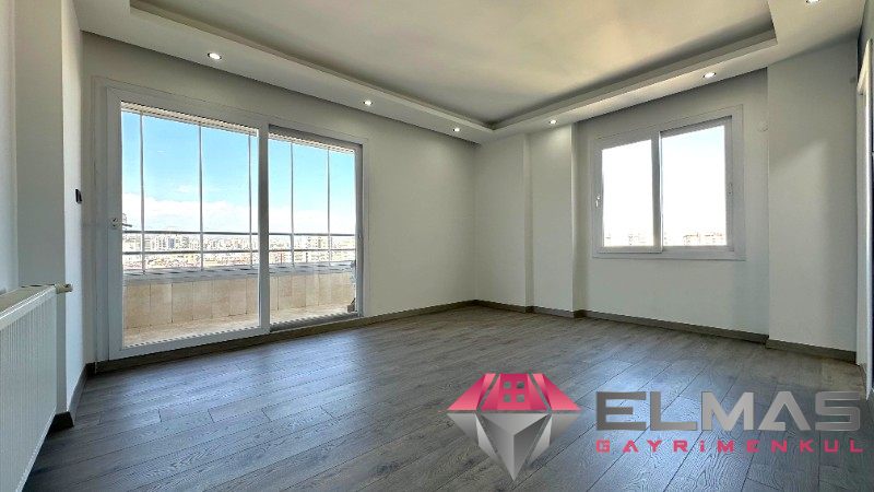 Elmas’tan Hürriyet'te Böyle Manzara Görmediniz! Dev Metraj 3+1