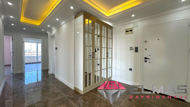 Elmas’tan Hürriyet'te Böyle Manzara Görmediniz! Dev Metraj 3+1