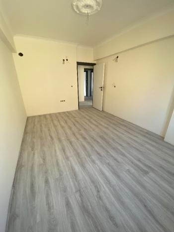 GÜVENAY - ÇORUM BAHÇELİEVLER KARŞIYAKA OKULU YANI SATILIK 3+1 DAİRE