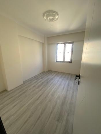 GÜVENAY - ÇORUM BAHÇELİEVLER KARŞIYAKA OKULU YANI SATILIK 3+1 DAİRE