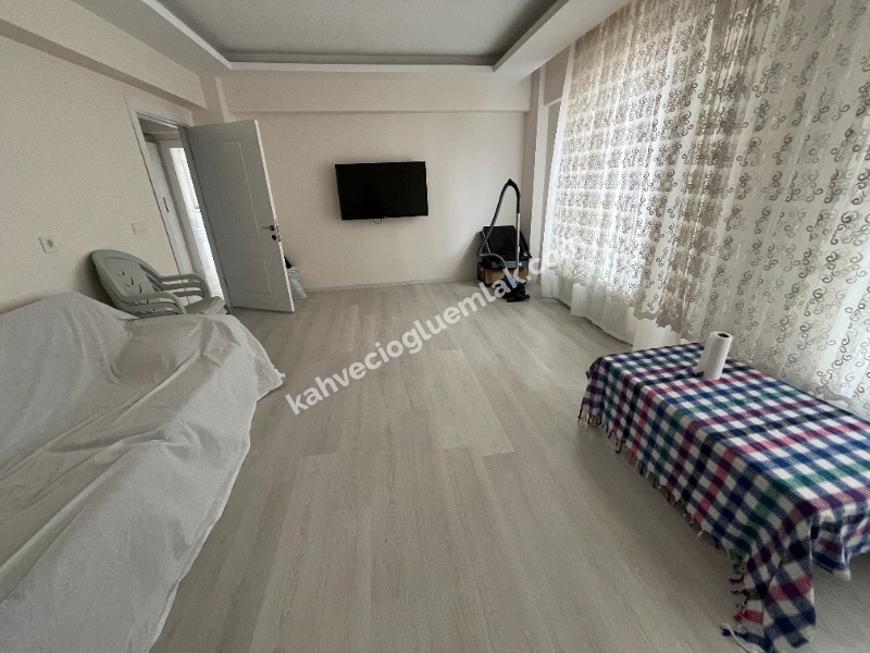 KAHVECİOĞLU EMLAK'DAN KILAVUZ MAH KİRALIK DAİRE