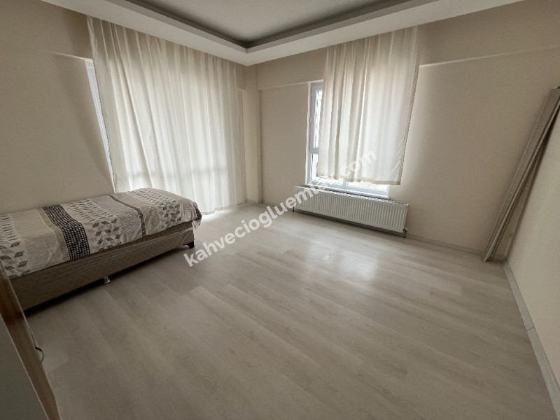 KAHVECİOĞLU EMLAK'DAN KILAVUZ MAH KİRALIK DAİRE