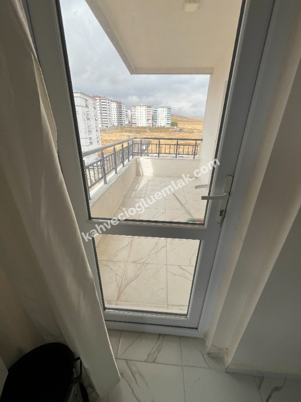 KAHVECİOĞLU EMLAK'DAN KILAVUZ MAH KİRALIK DAİRE