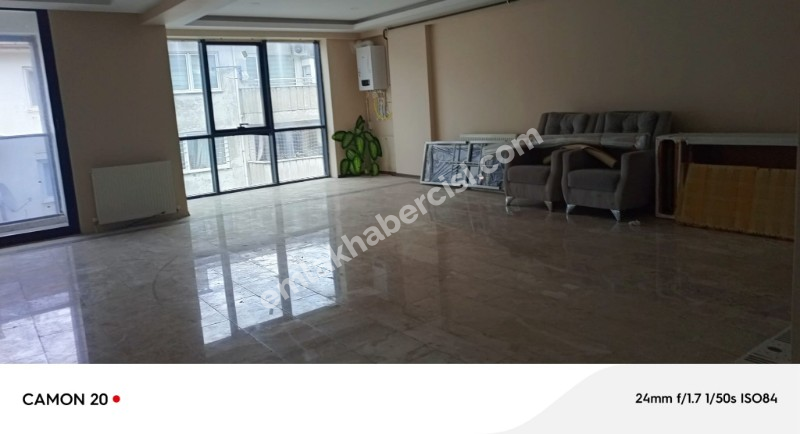 EMLAK HABERCİSİ\\\\\\\\\\\\\\\\\\\\\\\\\\\\\\\'NDEN MUDANYA ÖMERBEY İPAR CADDESİ\\\\\\\\\\\\\\\\\\\\\\\\\\\\\\\'NE CEPHE 3 YAŞ BİNADA  SATILIK 85 M2 OFİS/DÜKKAN/BÜRO/İŞYERİ