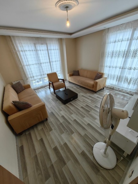 Yeşilpınar'da Otoparklı Yeni Bina'da 5.Kat Eşyalı Kiralık Daire