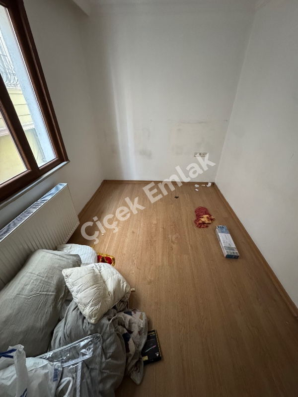 Yeşilpınar'da Yeni Bina'da 1.Kat 2+1 Kiralık Daire