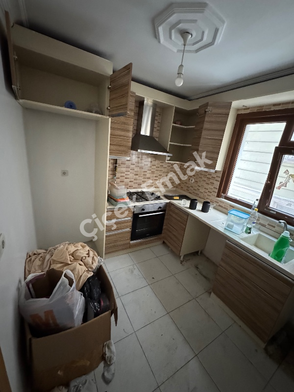 Yeşilpınar'da Yeni Bina'da 1.Kat 2+1 Kiralık Daire