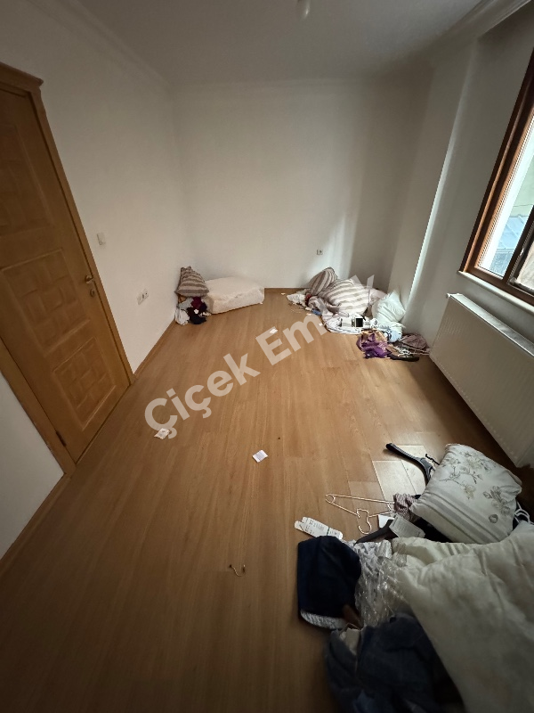 Yeşilpınar'da Yeni Bina'da 1.Kat 2+1 Kiralık Daire