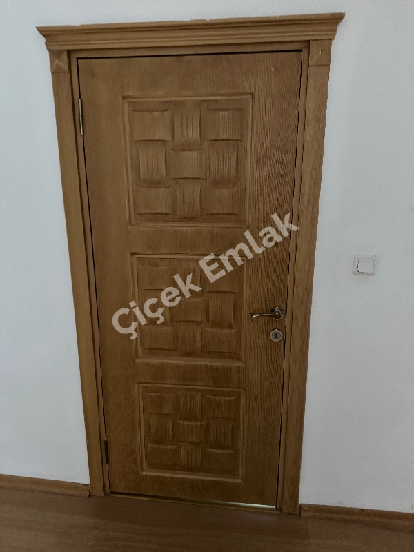 Yeşilpınar'da Yeni Bina'da 1.Kat 2+1 Kiralık Daire