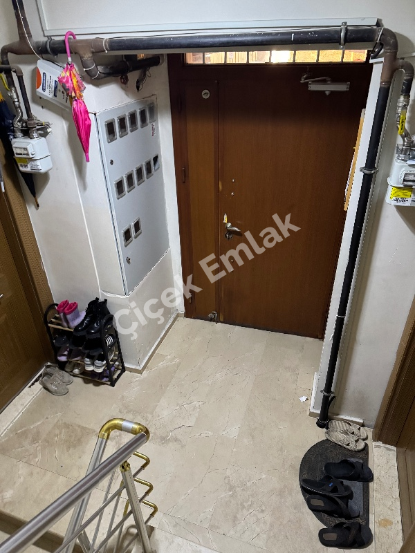 Yeşilpınar'da Yeni Bina'da 1.Kat 2+1 Kiralık Daire