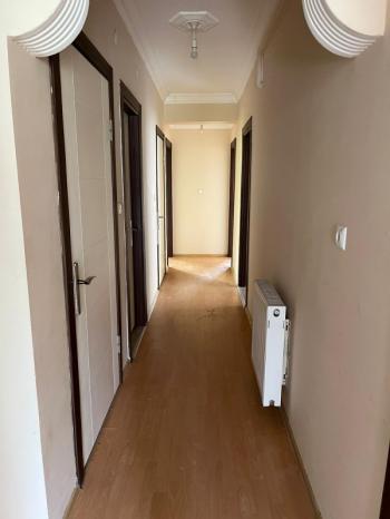 AFYON ÜÇOK EMLAKTAN MAREŞAL F ÇAKMAK MAH KİRALIK 3+1 TEMİZ BAKIMLI DAİRE