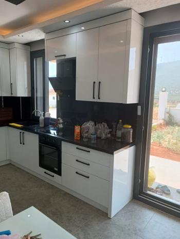 Akyeniköy Didim’de Satılık Tam Müstakil 3+1 Villa – 325 m² Bahçeli, Sıfır & İskanlı
