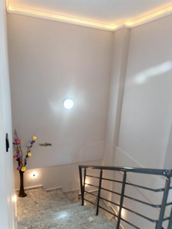 Akyeniköy Didim’de Satılık Tam Müstakil 3+1 Villa – 325 m² Bahçeli, Sıfır & İskanlı