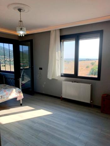 Akyeniköy Didim’de Satılık Tam Müstakil 3+1 Villa – 325 m² Bahçeli, Sıfır & İskanlı