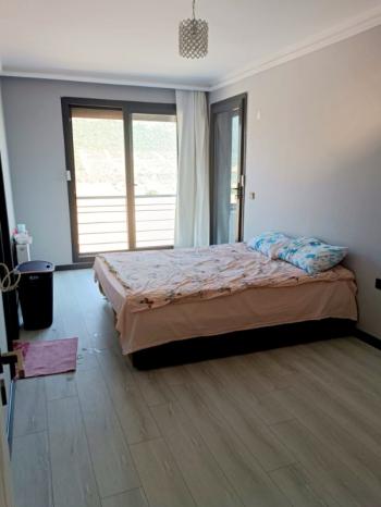 Akyeniköy Didim’de Satılık Tam Müstakil 3+1 Villa – 325 m² Bahçeli, Sıfır & İskanlı