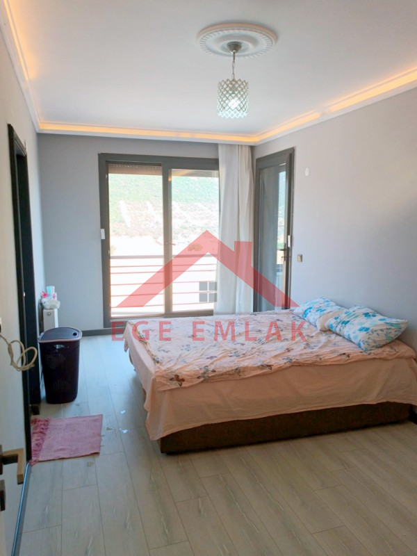 Akyeniköy Didim’de Satılık Tam Müstakil 3+1 Villa – 325 m² Bahçeli, Sıfır & İskanlı
