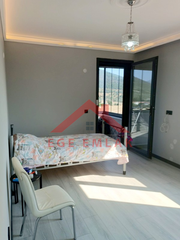 Akyeniköy Didim’de Satılık Tam Müstakil 3+1 Villa – 325 m² Bahçeli, Sıfır & İskanlı