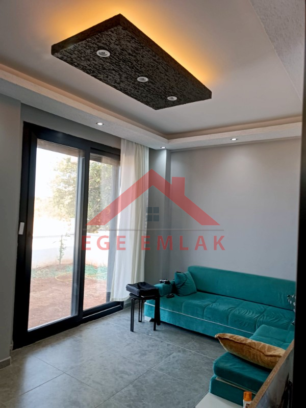 Akyeniköy Didim’de Satılık Tam Müstakil 3+1 Villa – 325 m² Bahçeli, Sıfır & İskanlı