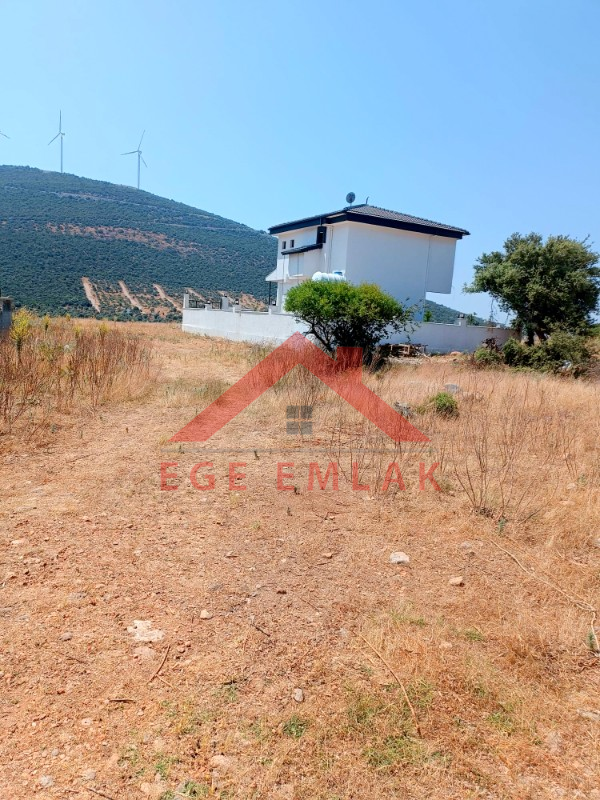 Akyeniköy Didim’de Satılık Tam Müstakil 3+1 Villa – 325 m² Bahçeli, Sıfır & İskanlı