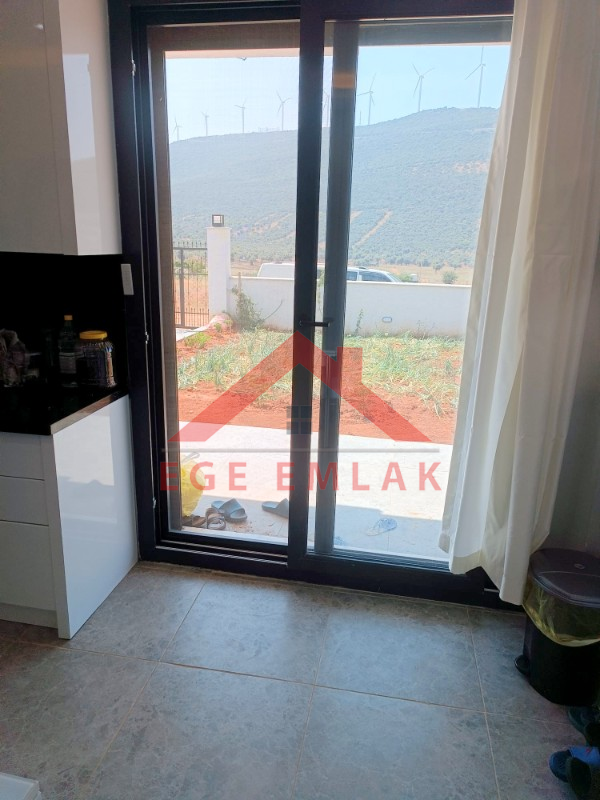 Akyeniköy Didim’de Satılık Tam Müstakil 3+1 Villa – 325 m² Bahçeli, Sıfır & İskanlı