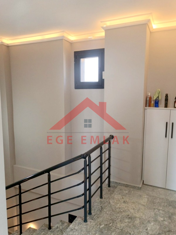 Akyeniköy Didim’de Satılık Tam Müstakil 3+1 Villa – 325 m² Bahçeli, Sıfır & İskanlı