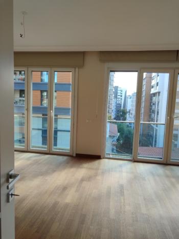 MÜKEMMEL KONUMDA FIRSAT SATILIK DAİRE