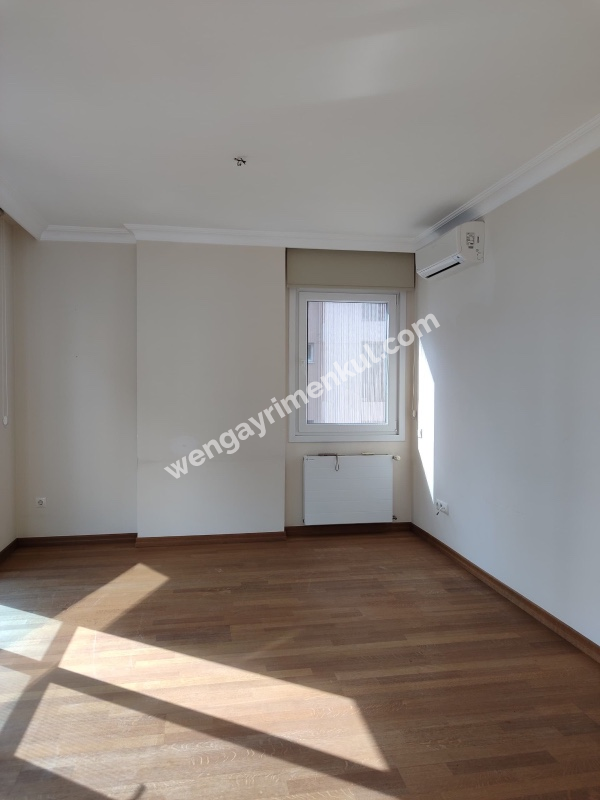 MÜKEMMEL KONUMDA FIRSAT SATILIK DAİRE