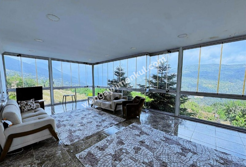 GEYVE'DE SATILIK ÇOK AMAÇLI KONUT + TİCARİ İMARLI ARAZİ (TR/ENG)