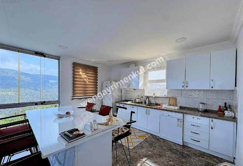 GEYVE'DE SATILIK ÇOK AMAÇLI KONUT + TİCARİ İMARLI ARAZİ (TR/ENG)