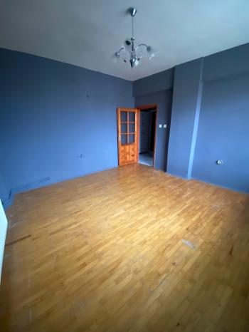 GÜVENAY - ÇORUM YAZI ÇARŞI AKPINAR CADDE ÜZERİ KİRALIK DAİRE