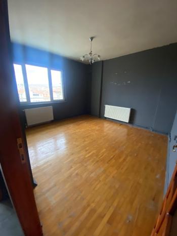 GÜVENAY - ÇORUM YAZI ÇARŞI AKPINAR CADDE ÜZERİ KİRALIK DAİRE