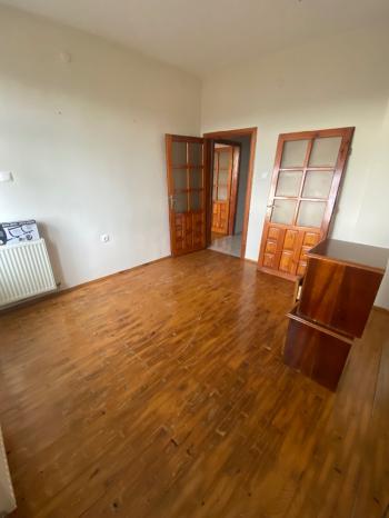 GÜVENAY - ÇORUM YAZI ÇARŞI AKPINAR CADDE ÜZERİ KİRALIK DAİRE