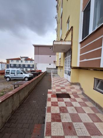 GÜVENAY - ÇORUM BAHÇELİEVLER BAHAR 1. CADDESİ ÜZERİ  2+1 SATILIK DAİRE