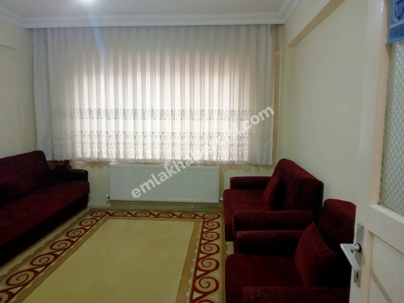 EMLAK HABERCİSİ 'NDEN MUDANYA ÖMERBEY MERKEZDE POSTANE MEVKİİ 1.KAT 3+1 ARA KAT DAİRE