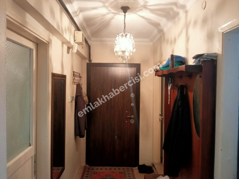 EMLAK HABERCİSİ 'NDEN MUDANYA ÖMERBEY MERKEZDE POSTANE MEVKİİ 1.KAT 3+1 ARA KAT DAİRE