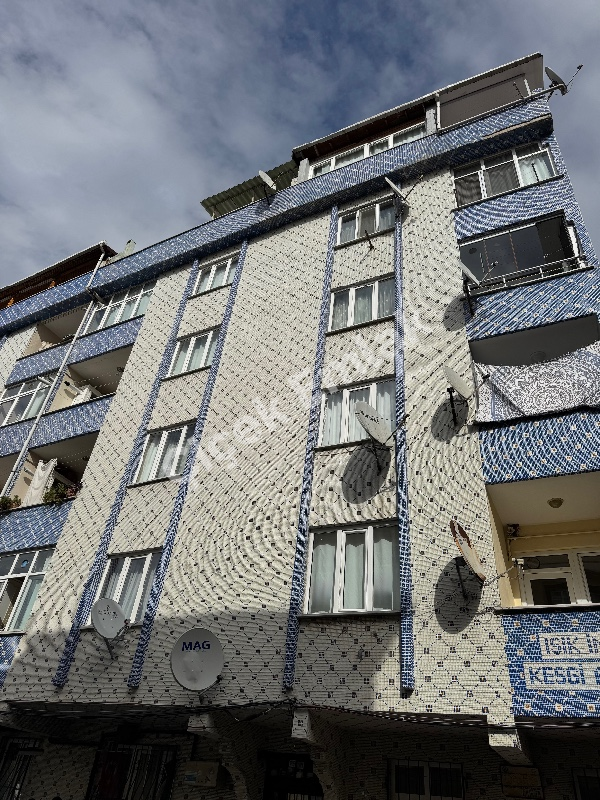 Çırçır'da Metro'ya 2 Dk Düzayak 2+1 & 1.Kat Balkonlu Kiralık Daire