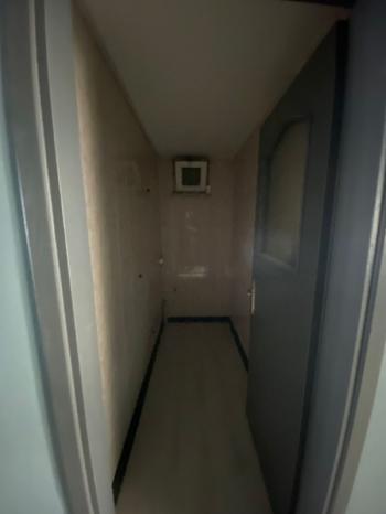 İÇİ KOPLE YENİLENMİŞ ÇİFT BALKONLU KİRALIK GENİŞ DAİRE