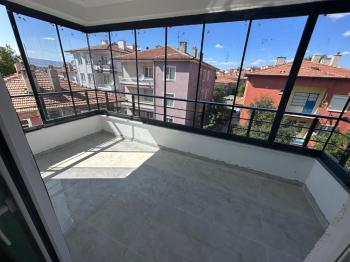 GÜVENAY - ÇORUM BAHÇELİEVLER KARŞIYAKA ANA OKULU CİVARI SIFIR 3+1 DAİRE