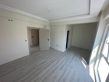 GÜVENAY - ÇORUM BAHÇELİEVLER KARŞIYAKA ANA OKULU CİVARI SIFIR 3+1 DAİRE