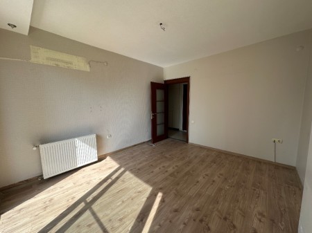 ALYANS'TAN BAĞIMSIZ MUTFAK TEK BLOK JENERATÖRLÜ GENİŞ 3+1