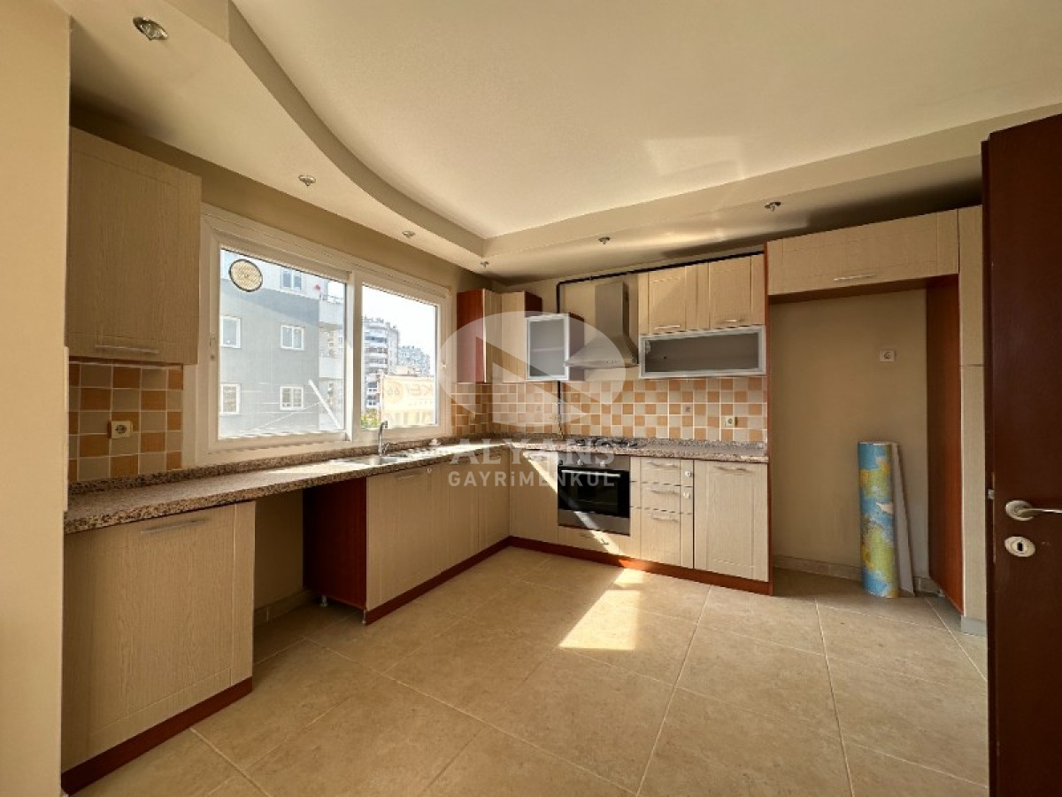 ALYANS'TAN BAĞIMSIZ MUTFAK TEK BLOK JENERATÖRLÜ GENİŞ 3+1