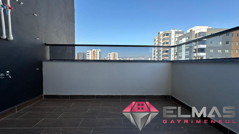 Elmas’tan M.Kemal’de Geniş Oturumlu Yatırıma Uygun 1+1