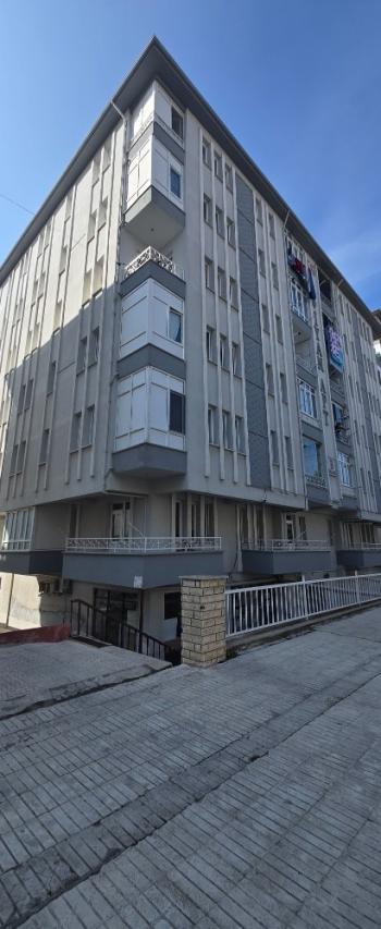 GÜVENAY - ÇORUM ULUKAVAK OSMANCIK CADDESİ ÜZERİ 3+1 KİRALIK DAİRE